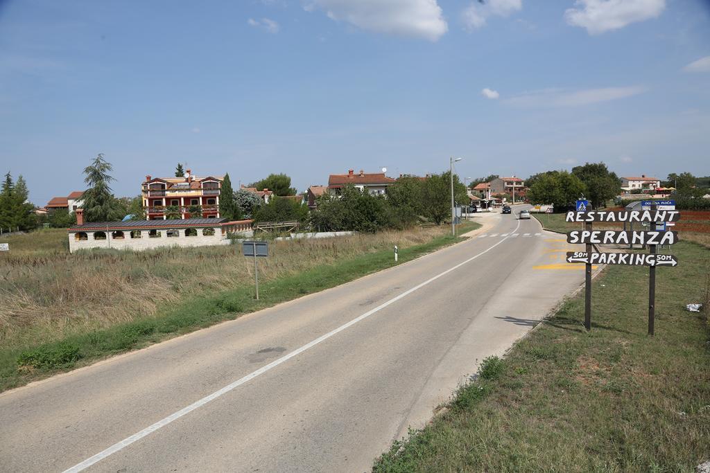 Apartments Max Vrsar Zewnętrze zdjęcie
